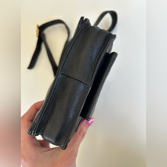 Leather cross body bag - Picture 11 of 13